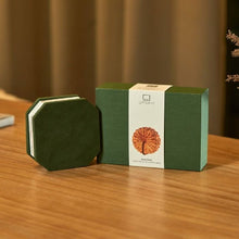 Load image into Gallery viewer, Gingko Green Leaves Accordion Lamp