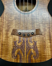 Load image into Gallery viewer, Upa-Upa Tenor Moko Ukulele