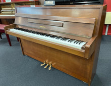 Load image into Gallery viewer, Yamaha M5 Piano
