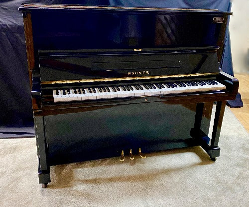 Wagner Piano W1